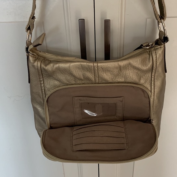 Gold bag, adjustable shoulder strap, lots of storage - Picture 3 of 5